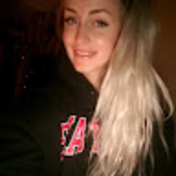 Meet your Posher, Valarie - Picture 1 of 1